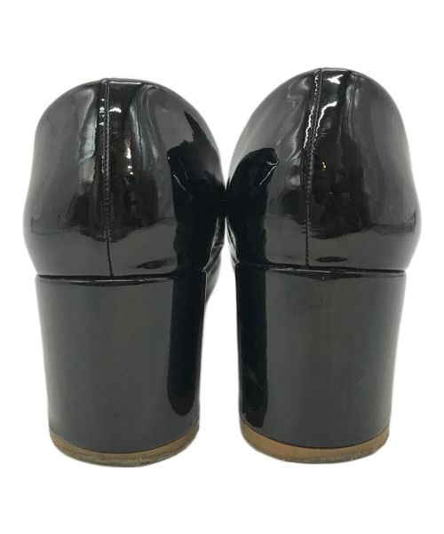 Salvatore Ferragamo（サルヴァトーレ フェラガモ）Salvatore Ferragamo (サルヴァトーレ フェラガモ) ヴァラパテントリボンパンプス ブラック サイズ:24.5cmの古着・服飾アイテム