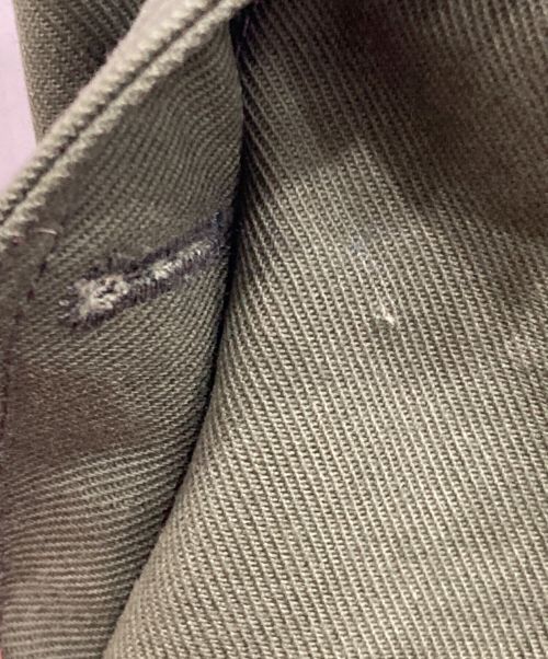 maison kitsune（メゾンキツネ）maison kitsune (メゾンキツネ) ベイカーパンツ カーキ サイズ:40の古着・服飾アイテム