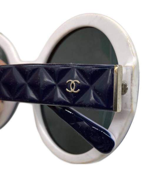 CHANEL（シャネル）CHANEL (シャネル) ココマークラウンドマトラッセサングラス ネイビー サイズ:56□20-135の古着・服飾アイテム
