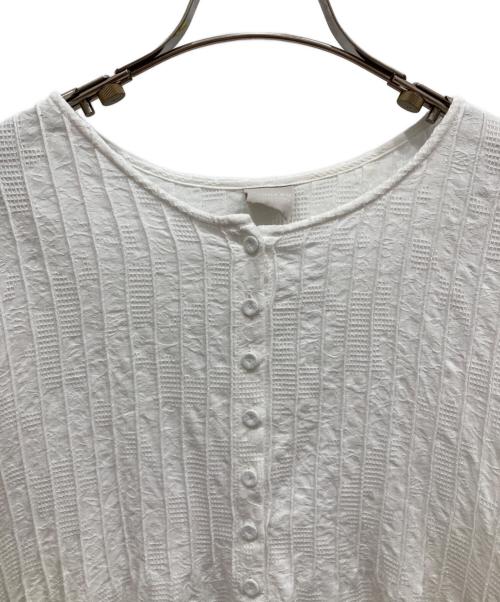 TSUHARU by samansa Mos2（ツハル バイ サマンサモスモス）TSUHARU by samansa Mos2 (ツハル バイ サマンサモスモス) ジャガードフラワーチュニックブラウス ホワイト サイズ:SIZE Freeの古着・服飾アイテム