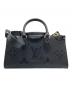LOUIS VUITTON（ルイ ヴィトン）の古着「モノグラム オンザゴー EW 2WAYショルダーバッグ」｜ブラック