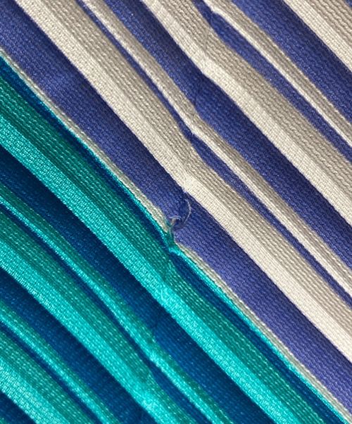 PLEATS PLEASE（プリーツプリーズ）PLEATS PLEASE (プリーツプリーズ) ストライププリントバイカラープリーツボレロ マルチカラー サイズ:-の古着・服飾アイテム