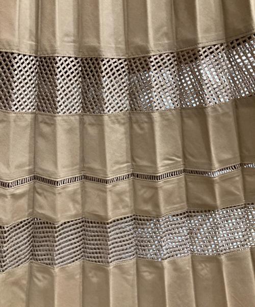 Rosarymoon（ロザリームーン）Rosarymoon (ロザリームーン) アシンメトリーワンピース ブラウン サイズ:FREE 未使用品の古着・服飾アイテム