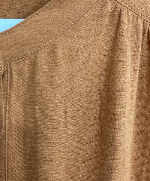 JOURNAL STANDARD relume（ジャーナルスタンダード レリューム）JOURNAL STANDARD relume (ジャーナルスタンダード レリューム) タックスリーブギャザーワンピース ブラウン サイズ:freeの古着・服飾アイテム