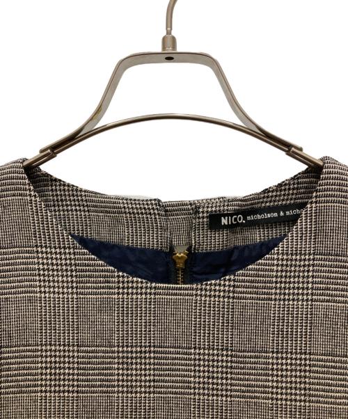 nicholson&nicholson（ニコルソン＆ニコルソン）nicholson&nicholson (ニコルソン＆ニコルソン) 切替チェックワンピース ブラウン×ホワイト サイズ:SIZE 38の古着・服飾アイテム