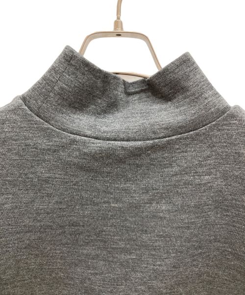 mina perhonen（ミナ ペルホネン）mina perhonen (ミナ ペルホネン) ハイネックカットソー グレー サイズ:36の古着・服飾アイテム