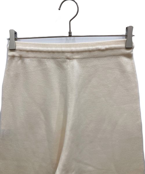 ebure（エブール）ebure (エブール) ライトウールミラノジョガーパンツ オフホワイト サイズ:36の古着・服飾アイテム