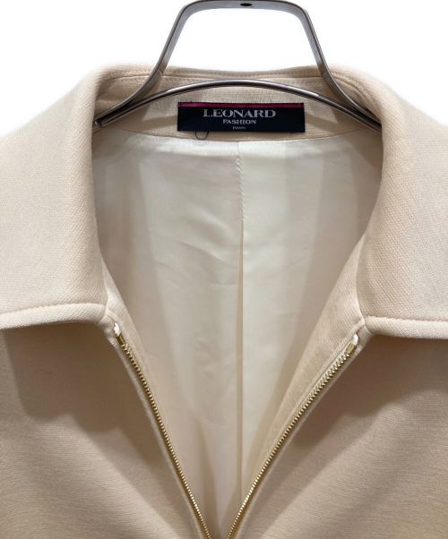 LEONARD（レオナール）LEONARD (レオナール) ロングコート アイボリー サイズ:11Rの古着・服飾アイテム
