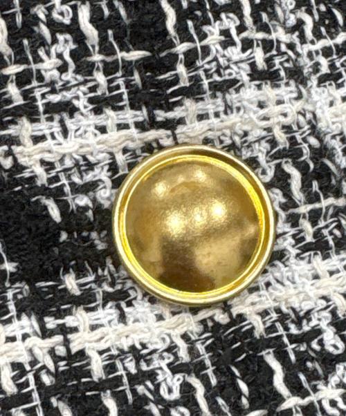 LE CERCLE par rope'（ル セルクル パー ロペ）LE CERCLE par rope' (ル セルクル パー ロペ) ツイードショート丈 ノーカラージャケット ホワイト サイズ:Ⅿの古着・服飾アイテム