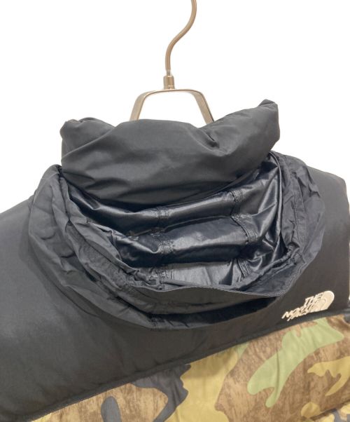 THE NORTH FACE（ザ ノース フェイス）THE NORTH FACE (ザ ノース フェイス) ノベルティーヌプシベスト ブラック×カーキ サイズ:Sの古着・服飾アイテム