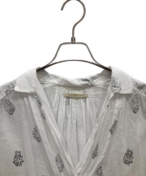 ne quittez pas（ヌキテパ）ne quittez pas (ヌキテパ) コットンボイル ホイル フラワープリント ブラウス ホワイト サイズ:-の古着・服飾アイテム