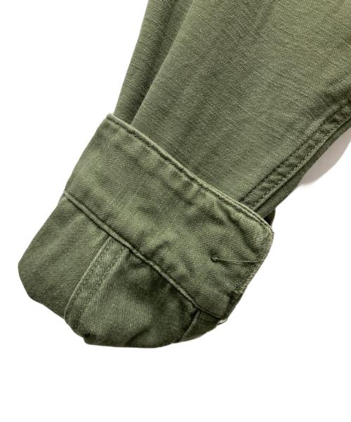 US ARMY（ユーエスアーミー）US ARMY (ユーエスアーミー) コットンサテンユーティリティシャツ オリーブ サイズ:不明の古着・服飾アイテム