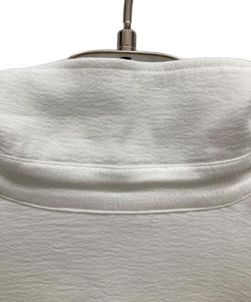 La TOTALITE（ラ ト―タリテ）La TOTALITE (ラ ト―タリテ) シアーパールシャツ ホワイト サイズ:なしの古着・服飾アイテム