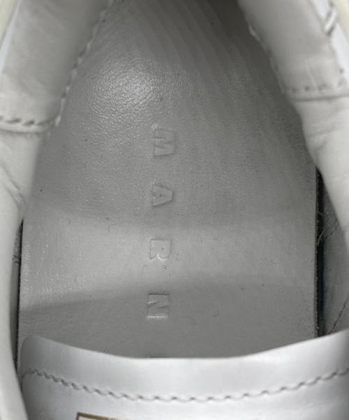 MARNI（マルニ）MARNI (マルニ) DADA BUMPER ホワイト サイズ:24.5の古着・服飾アイテム