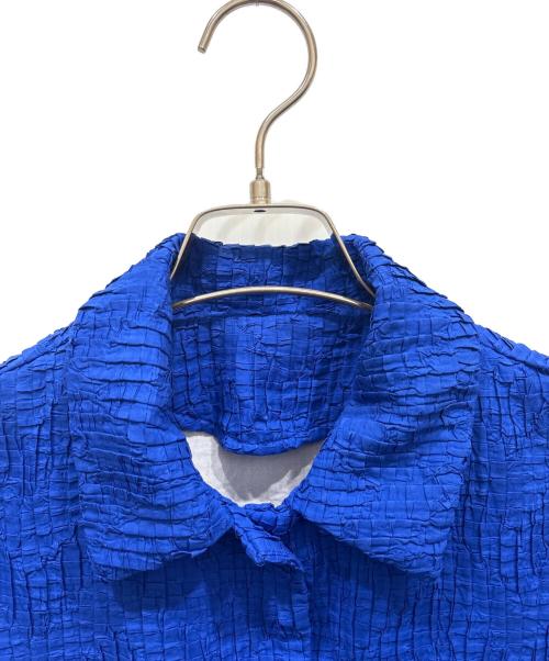 MAISON SPECIAL（メゾンスペシャル）MAISON SPECIAL (メゾンスペシャル) スクエアプリーツトップ ブルー サイズ:SIZE Freeの古着・服飾アイテム