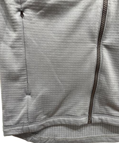 Snow peak（スノーピーク）snow peak (スノーピーク) Hybrid Fleece Jacket グレー サイズ:Ⅿの古着・服飾アイテム