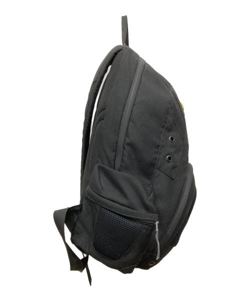 OAKLEY（オークリー）OAKLEY (オークリー) センターロゴバックパック ブラックの古着・服飾アイテム
