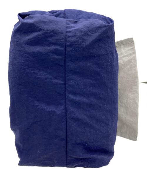 BEYOND THE VINES（ビヨンド ザ バインズ）BEYOND THE VINES (ビヨンド ザ バインズ) Micro Dumpling Bag ネイビー×カーキの古着・服飾アイテム