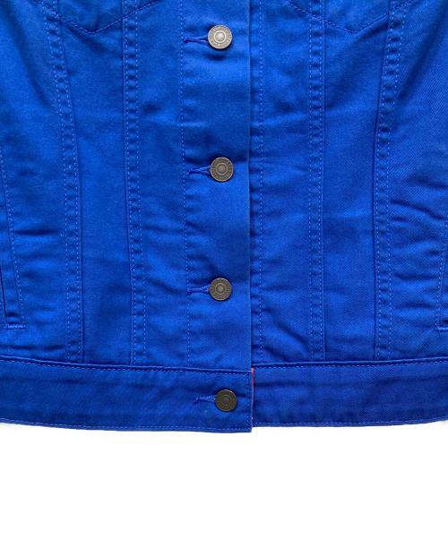 LEVI'S（リーバイス）LEVI'S (リーバイス) NFL (エヌエフエル) Twill Trucker Button-Up ブルー×レッド サイズ:SIZE Sの古着・服飾アイテム