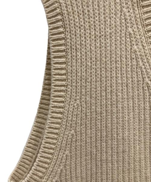 CITY（シティ）CITY (シティ) LEAF HOLE VEST ニットベスト ベージュ サイズ:2の古着・服飾アイテム