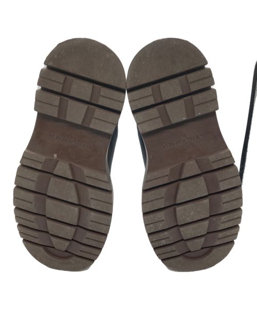 BOTTEGA VENETA（ボッテガベネタ）BOTTEGA VENETA (ボッテガベネタ) タイヤアンクルチェルシーブーツ ブラック サイズ:43の古着・服飾アイテム