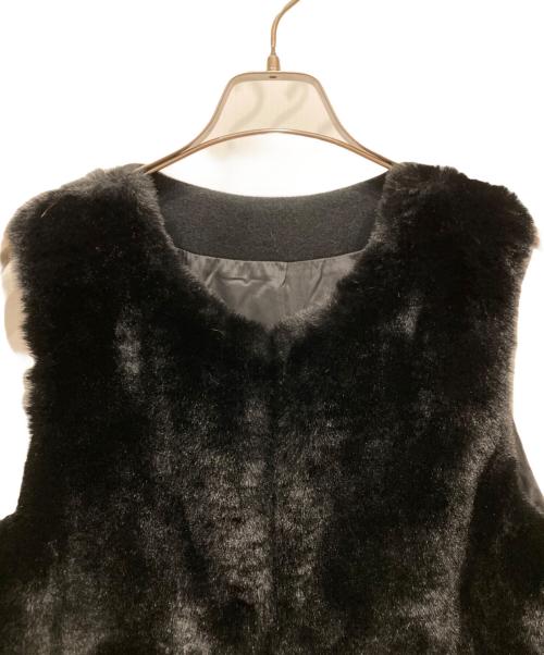 maggy london（マギーロンドン）maggy london (マギーロンドン) ファー切替ロングジレ ブラック サイズ:	SIZE M 未使用品の古着・服飾アイテム