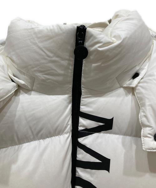 MONCLER（モンクレール）MONCLER (モンクレール) MAURES ホワイト サイズ:SIZE Mの古着・服飾アイテム
