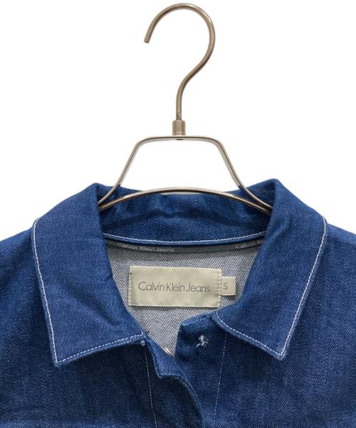 Calvin Klein Jeans（カルバンクラインジーンズ）Calvin Klein Jeans (カルバンクラインジーンズ) クラシックトラッカージャケット インディゴ サイズ:Sの古着・服飾アイテム