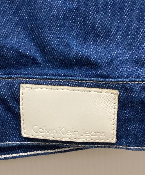 Calvin Klein Jeans（カルバンクラインジーンズ）Calvin Klein Jeans (カルバンクラインジーンズ) クラシックトラッカージャケット インディゴ サイズ:Sの古着・服飾アイテム