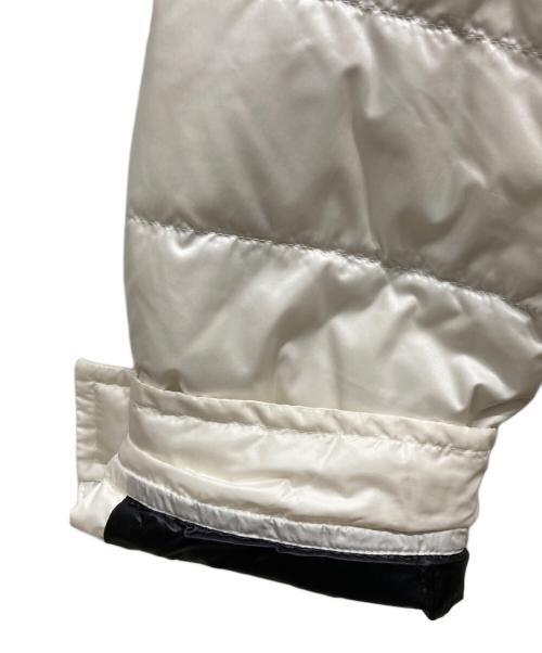 BLACK LABEL CRESTBRIDGE（ブラックレーベル クレストブリッジ）BLACK LABEL CRESTBRIDGE (ブラックレーベル クレストブリッジ) 2WAYダウンジャケット ホワイト サイズ:Ⅼ 未使用品の古着・服飾アイテム