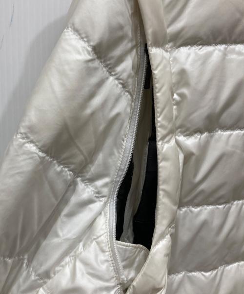 BLACK LABEL CRESTBRIDGE（ブラックレーベル クレストブリッジ）BLACK LABEL CRESTBRIDGE (ブラックレーベル クレストブリッジ) 2WAYダウンジャケット ホワイト サイズ:Ⅼ 未使用品の古着・服飾アイテム