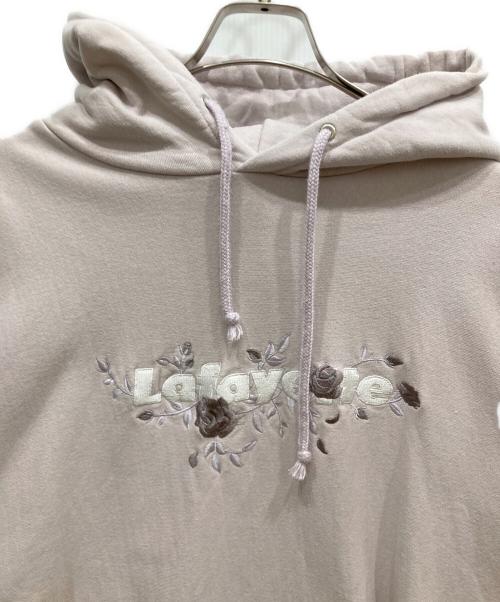 Lafayette（ラファイエット）Lafayette (ラファイエット) ROSE LOGO US COTTON HOODED SWEATSHIRT ベージュ サイズ:XLの古着・服飾アイテム