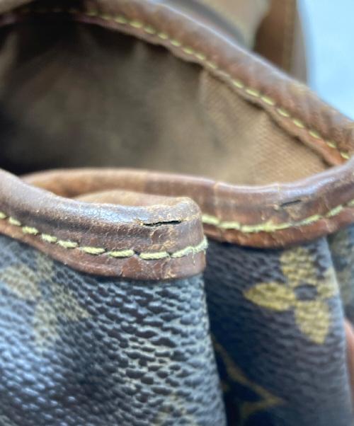 LOUIS VUITTON（ルイ ヴィトン）LOUIS VUITTON (ルイ ヴィトン) モノグラム　バティニョール オリゾンタル ブラウンの古着・服飾アイテム