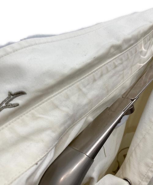 PALACE（パレス）PALACE (パレス) FLEXUS SHIRTS ホワイト サイズ:Lの古着・服飾アイテム