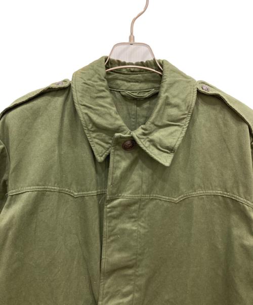 MILITARY（ミリタリー）military (ミリタリー) 70ｓハンガリー軍ミリタリーハーフコート オリーブ サイズ:-の古着・服飾アイテム