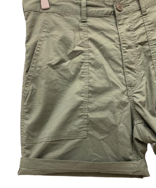 GUNG HO（ガンホー）GUNG HO (ガンホー) MISTERGENTLEMAN (ミスタージェントルマン) ナイロンハーフパンツ カーキ サイズ:Ⅼの古着・服飾アイテム