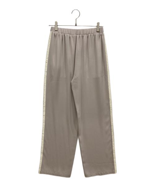 Spick and Span（スピック＆スパン）Spick and Span (スピックアンドスパン) スパンコールライントラックパンツ ベージュ サイズ:M 未使用品の古着・服飾アイテム