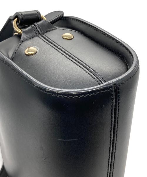 A.P.C.（アーペーセー）A.P.C. (アーペーセー) ハーフムーンショルダーバッグ ブラックの古着・服飾アイテム