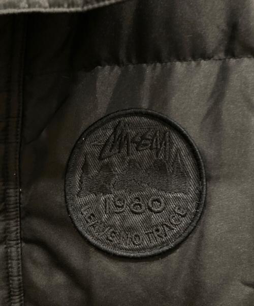 stussy（ステューシー）stussy (ステューシー) 00’ｓダウンジャケット ブラック サイズ:Ⅼの古着・服飾アイテム