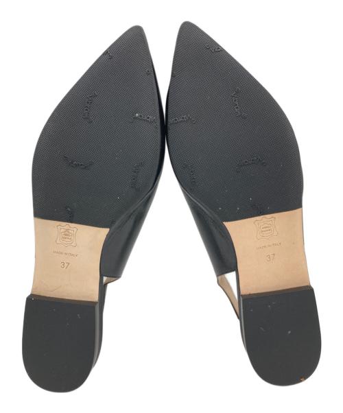 NEBULONIE（ネブローニ）NEBULONIE (ネブローニ) FLAT BACK STRAP ブラック サイズ:SIZE 37の古着・服飾アイテム