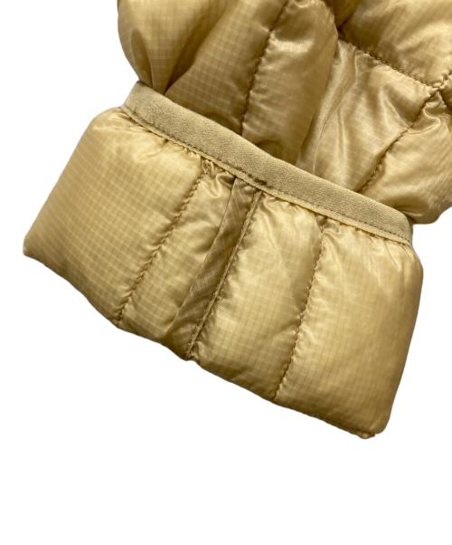 TAION（タイオン）TAION (タイオン) マウンテン アクティブ クルーネック ライトダウンジャケット ベージュ サイズ:SIZE XLの古着・服飾アイテム