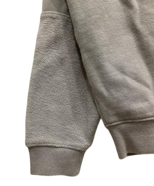 KITH（キス）KITH (キス) 切替クルーネックスウェット グレー サイズ:Sの古着・服飾アイテム
