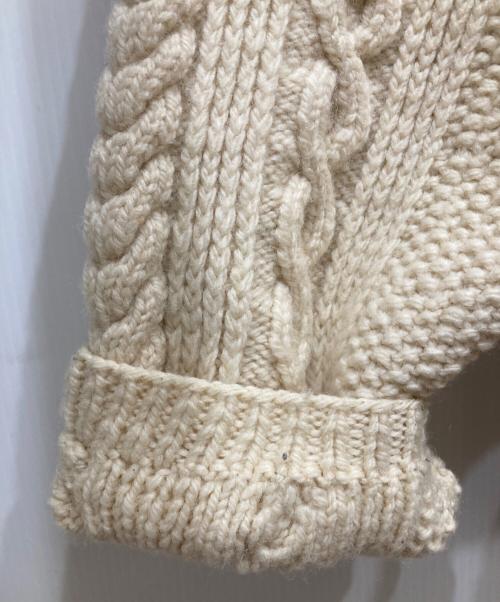 INVERALLAN（インバーアラン）INVERALLAN (インバーアラン) ケーブルニット アイボリー サイズ:-の古着・服飾アイテム