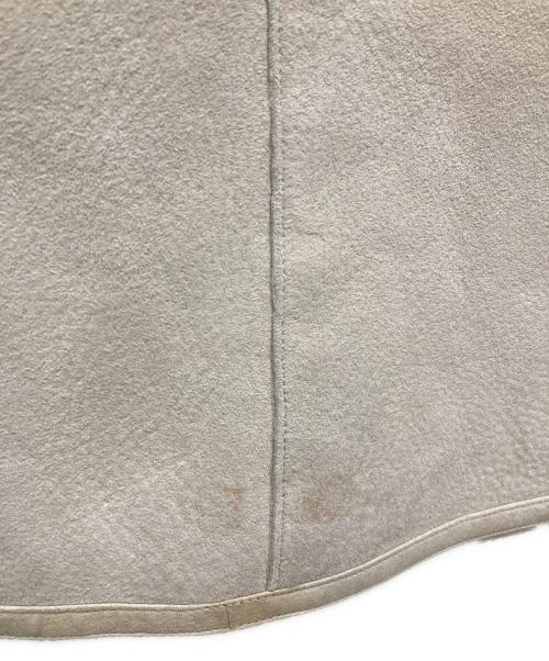 Salvatore Ferragamo（サルヴァトーレ フェラガモ）Salvatore Ferragamo (サルヴァトーレ フェラガモ) ムートンジャケット ベージュ サイズ:44の古着・服飾アイテム