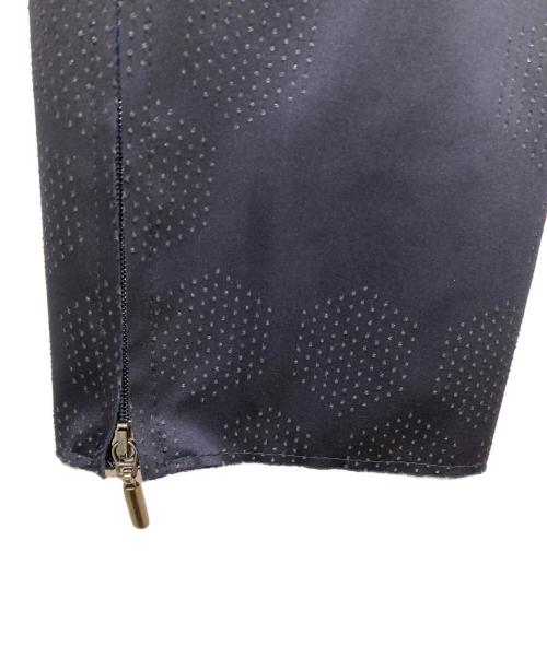 EMPORIO ARMANI（エンポリオアルマーニ）EMPORIO ARMANI (エンポリオアルマーニ) ジップ総柄ジャケット ネイビー サイズ:44の古着・服飾アイテム