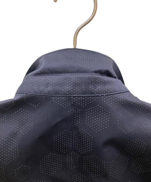 EMPORIO ARMANI（エンポリオアルマーニ）EMPORIO ARMANI (エンポリオアルマーニ) ジップ総柄ジャケット ネイビー サイズ:44の古着・服飾アイテム