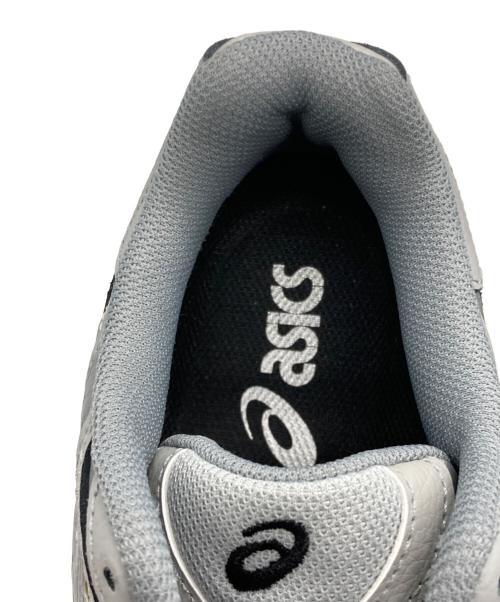 asics（アシックス）asics (アシックス) F921023 グレー サイズ:25ｃｍの古着・服飾アイテム