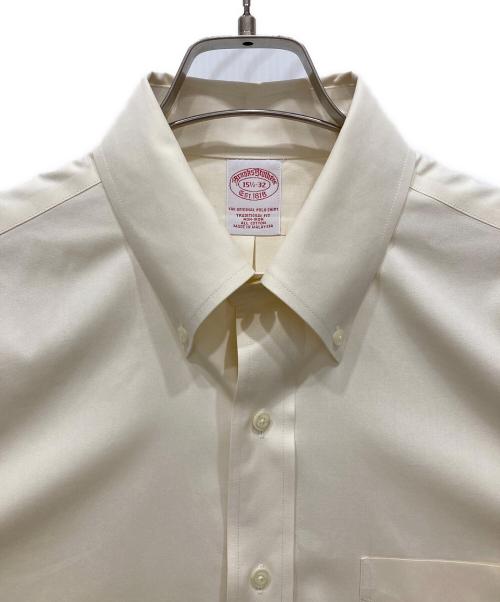 BROOKS BROTHERS（ブルックスブラザーズ）BROOKS BROTHERS (ブルックスブラザーズ) ボタンダウンシャツ イエロー サイズ:15 1/2-32の古着・服飾アイテム