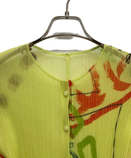 PLEATS PLEASE（プリーツプリーズ）PLEATS PLEASE (プリーツプリーズ) 転写プリーツブラウス イエロー サイズ:4の古着・服飾アイテム