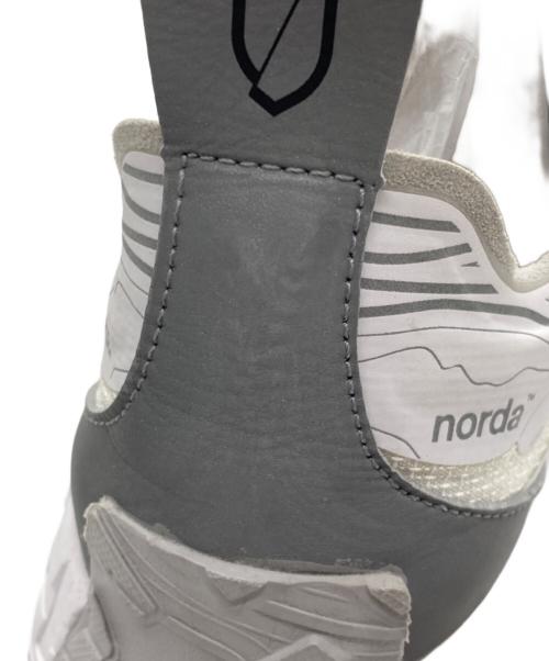 norda（ノルダ）norda (ノルダ) 001 M ホワイト サイズ:28の古着・服飾アイテム